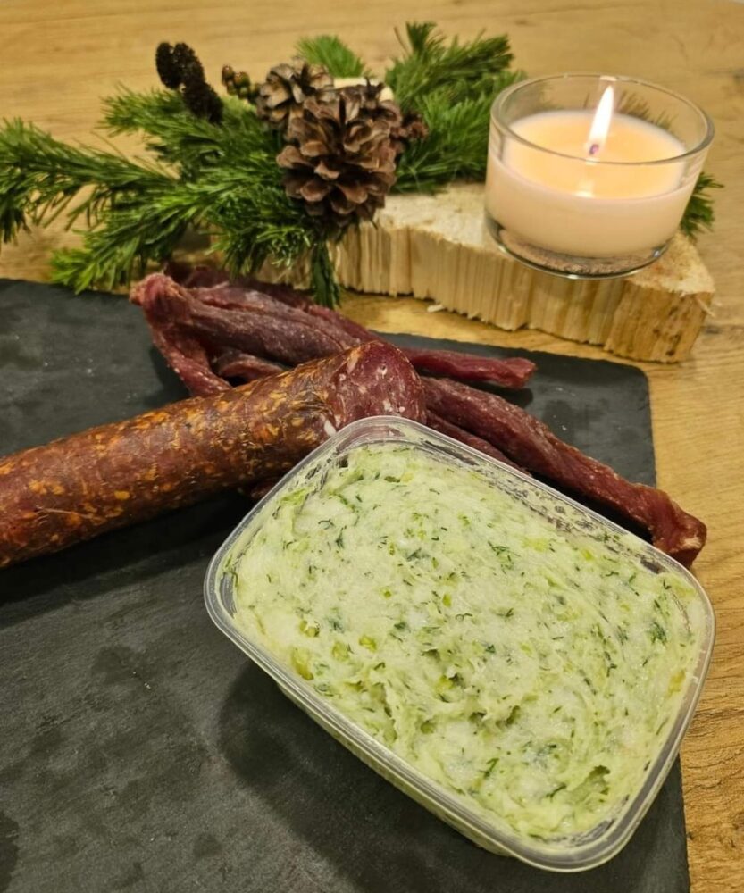 Sūdytų lašinių užtepėlė su česnakais 250g